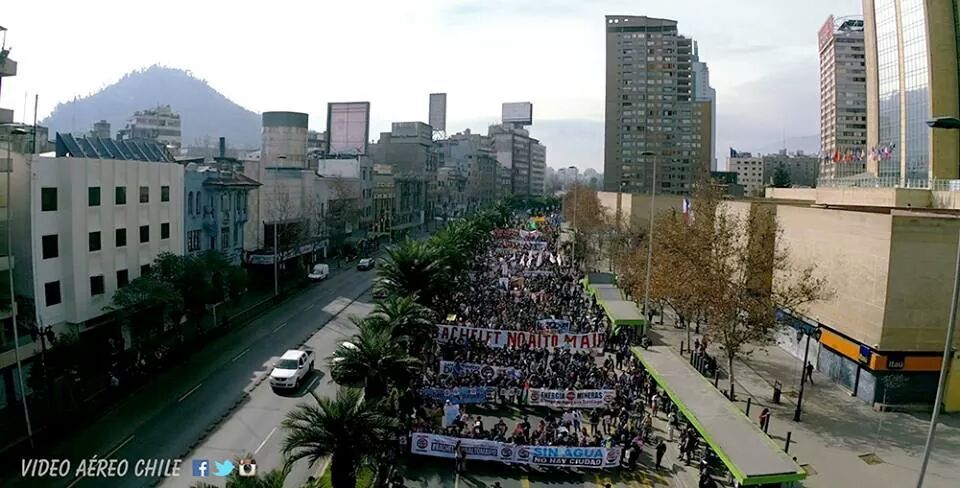 Multitudinaria manifestación contra hidroeléctrica Alto Maipo