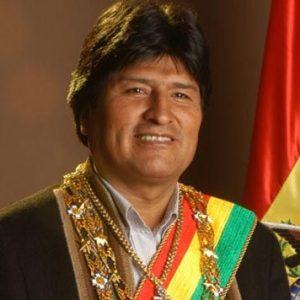 Evo Morales: Privatización del agua viola derechos colectivos