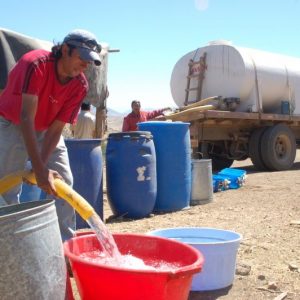 Familias Mapuche de Cañete cortaron caminos por falta de agua potable