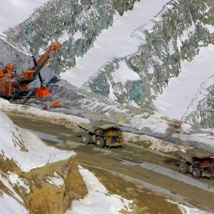 Estudio compara avance de la minería en el retroceso de los glaciares durante las últimas décadas