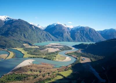 Inédito acuerdo: Hidroeléctrica cede derechos de agua para futura reserva del río Puelo