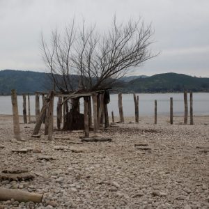 Gobierno no descarta racionamiento del agua por mega sequía